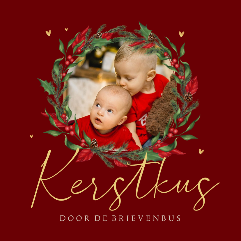 Kerstkaarten - Kerstkaart nostalgisch kerstkus krans hartjes foto takjes