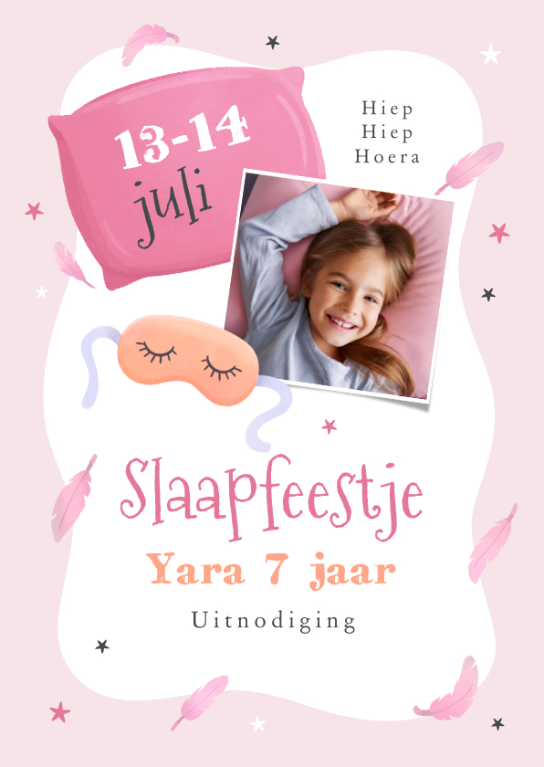 Kinderfeestjes - Kinderfeestje meisje slaapfeestje kussens veertjes foto